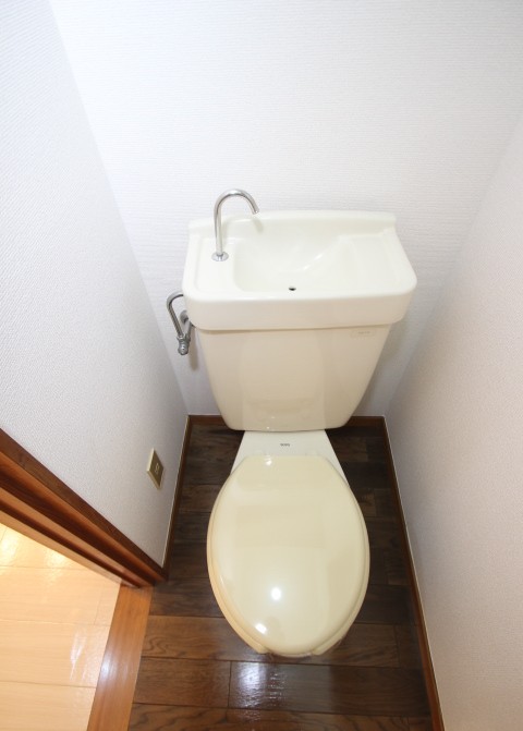 カッポ鶴馬2階 部屋その他