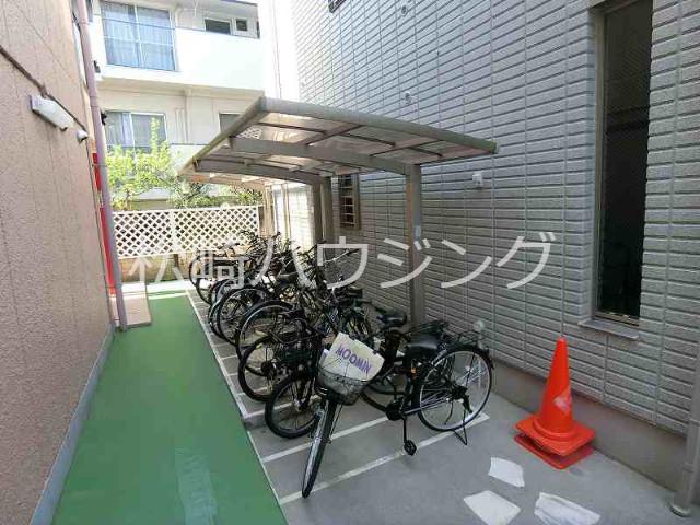 シャイニング小島1階 部屋その他