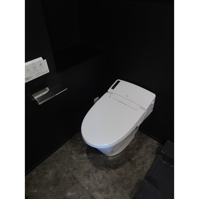 ロアール横浜十日市場 内観