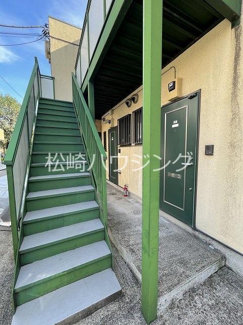 グリーンヴィラ2階 エントランス