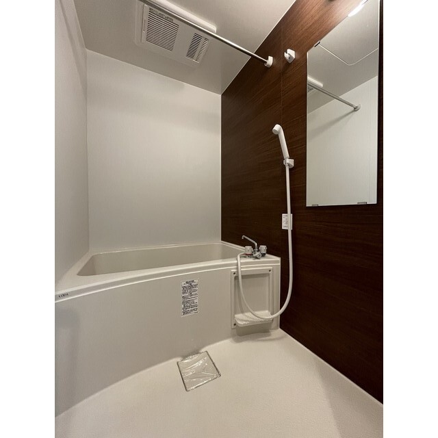 パークアレイ井荻 綺麗な浴室・雨の日も安心浴室乾燥機付き