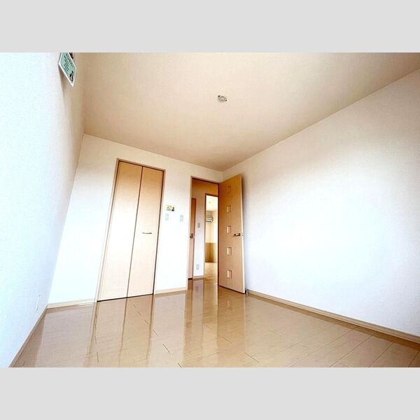 グランメール桜町　C202号室 洋室