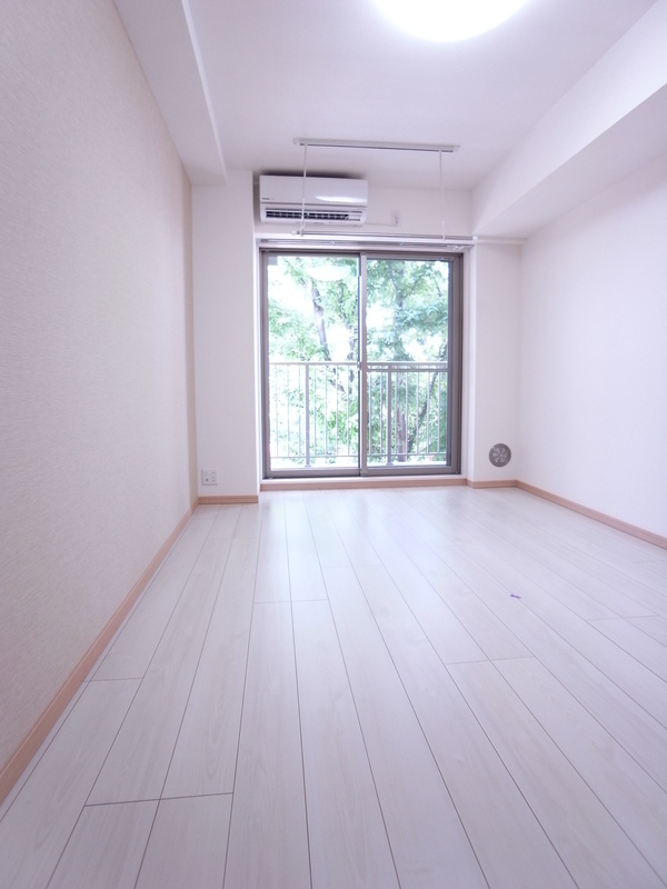 リブリ・GLANZ3階 部屋その他