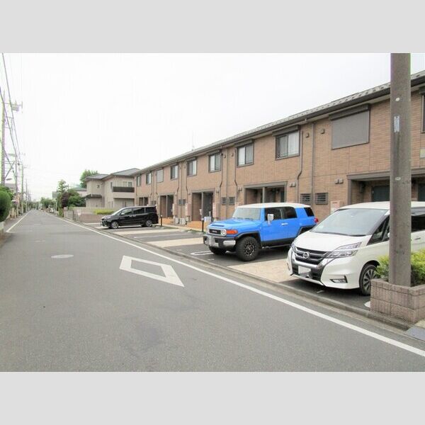 サンライズ武蔵野 駐車場