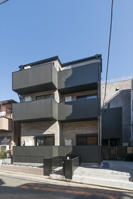 シャルマン港町 敷地内ごみ置き場　デザイナーズ