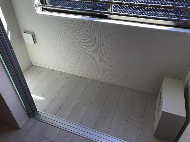 ドレッセ・Ｓ201号室 インナーテラス