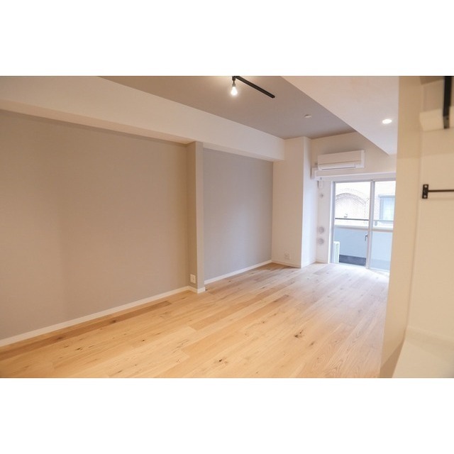 ブルーノコート蒲田0207号室 リビング