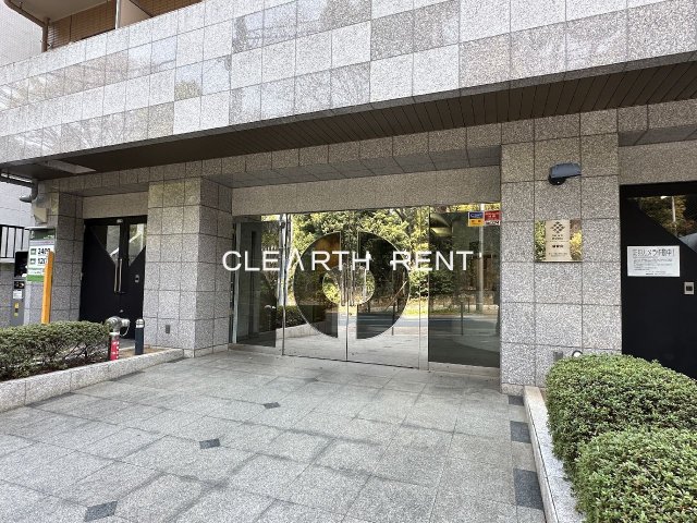 パレステュディオ南青山 エントランス