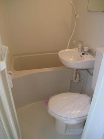 ブルー・パンサー2階 同建物別部屋の参考画像