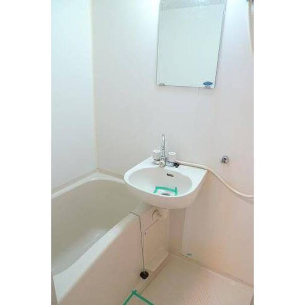 ジュネパレス大和第030103号室 お風呂