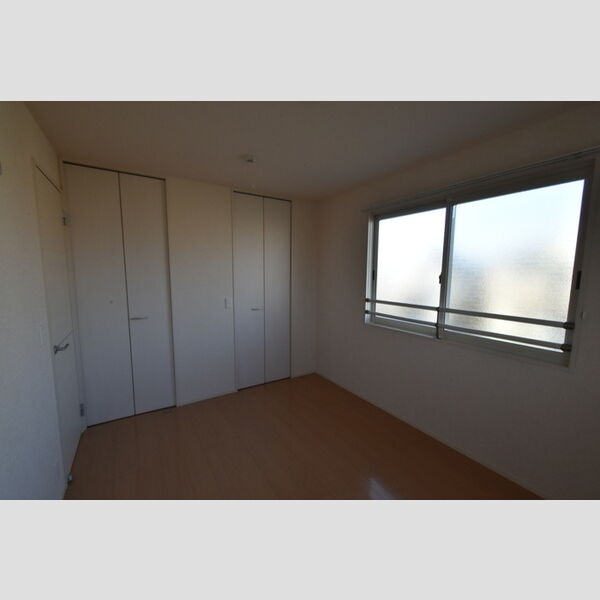 ヒラソル202号室 洋室①