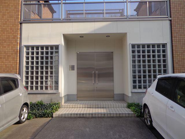 アーバンコート沙羅 エントランス