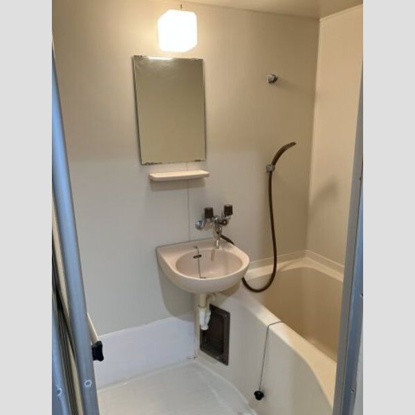 エステートピア 退去前につき、前回募集時のお写真です。