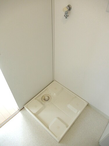 スタジオスクエア住吉3階 洗濯機置き場※同タイプ別部屋前回募集時2023.6撮影