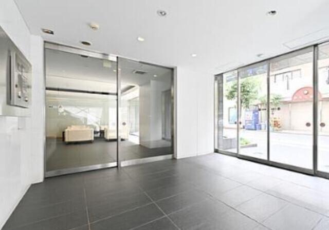 グレースコート目黒4階 エントランス