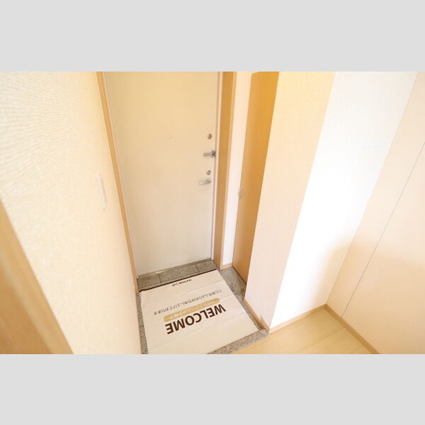 アルエンテ 玄関