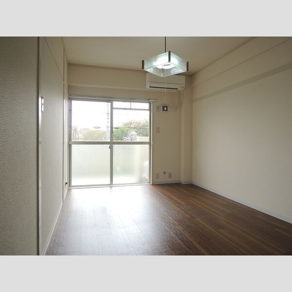 パーク・サイド杉浦　2 LDK14帖