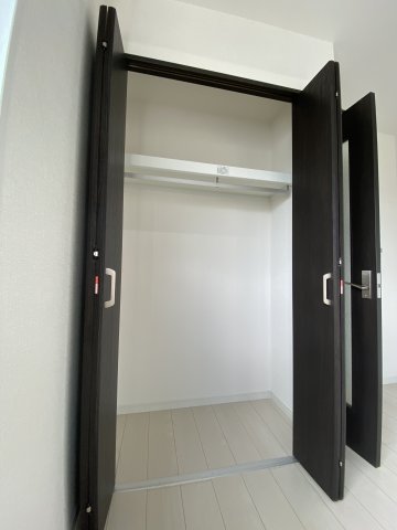 Beach Lagoon杉田205号室 収納