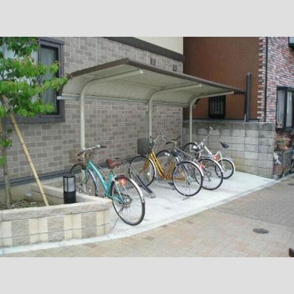 グレイス世田谷201号室 駐輪場