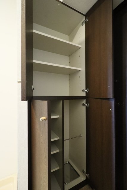 ナイスアーバン大井 靴入