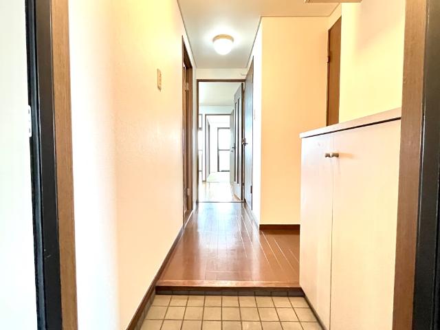 グランドメゾン福生 玄関