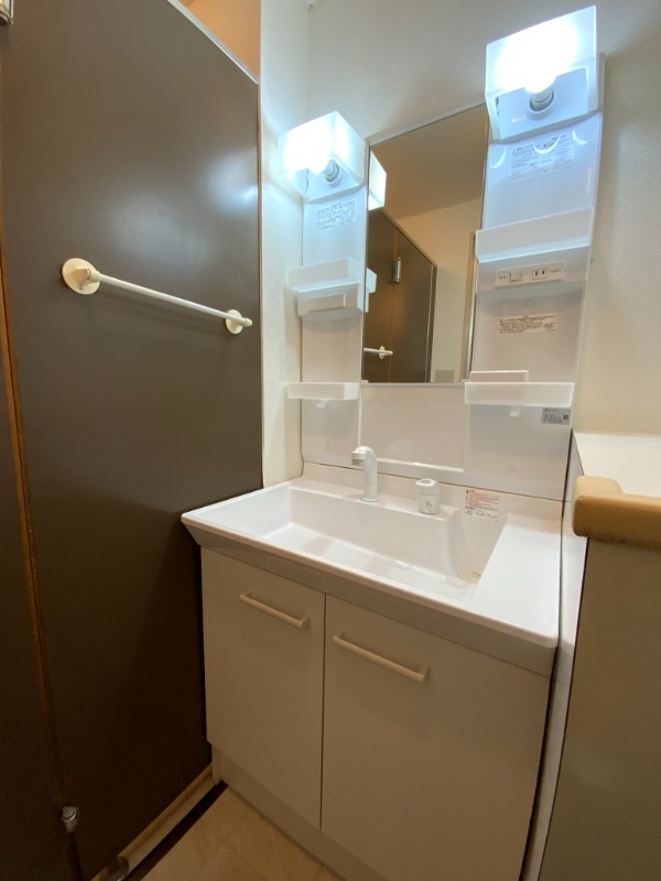 クロノス大泉学園1階 洗面