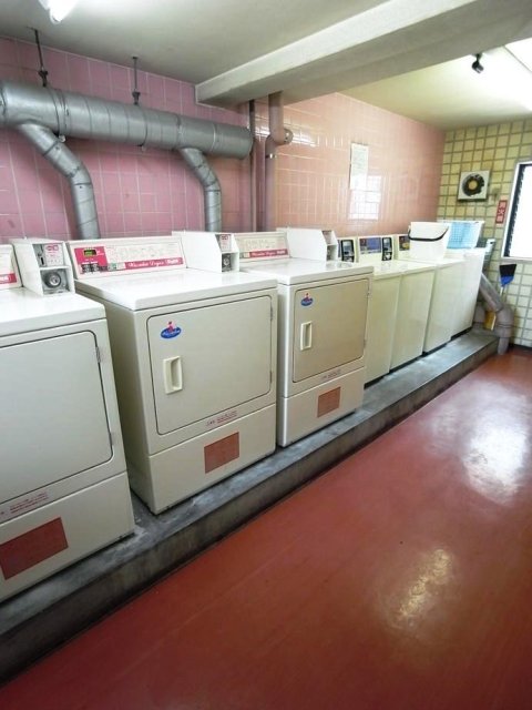 ＴＯＰ中野第２2階 コインランドリー