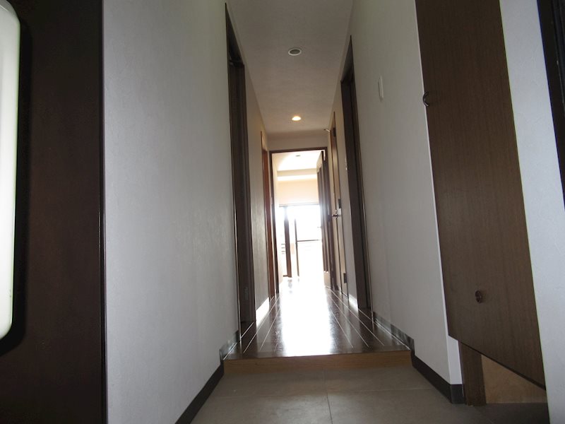 ネオグランデ大倉山 玄関