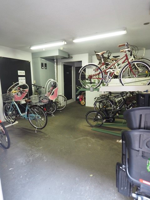 レジディア上目黒1階 部屋その他