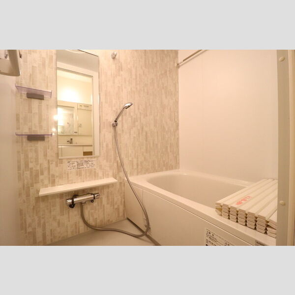 アヴァンス西亀有 浴室換気乾燥機付きユニットバス