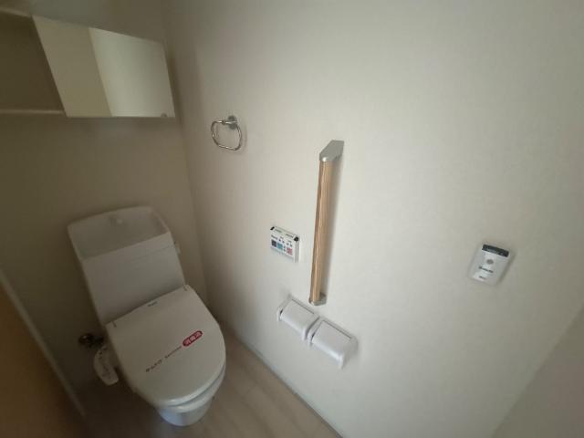 プルトゥジュール シャワー付トイレ