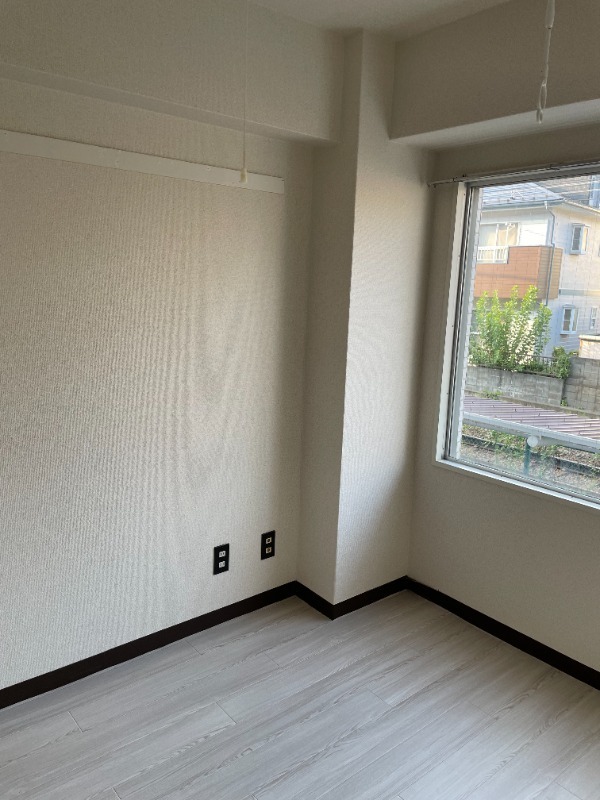 メゾン・ド・ノア聖蹟桜ヶ丘2階 リビング