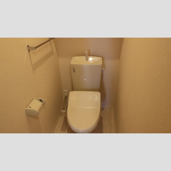 ラフィーネ A　 トイレ