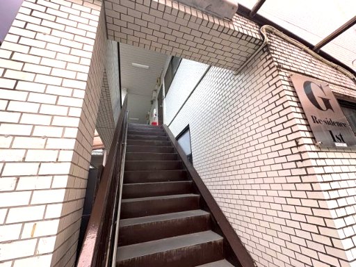 Gレジデンスファースト エントランス