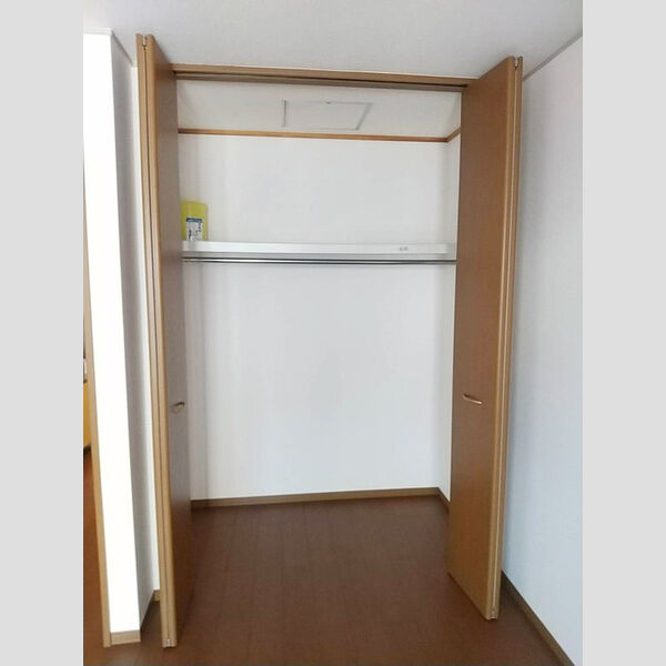 レーヴ平和台 収納