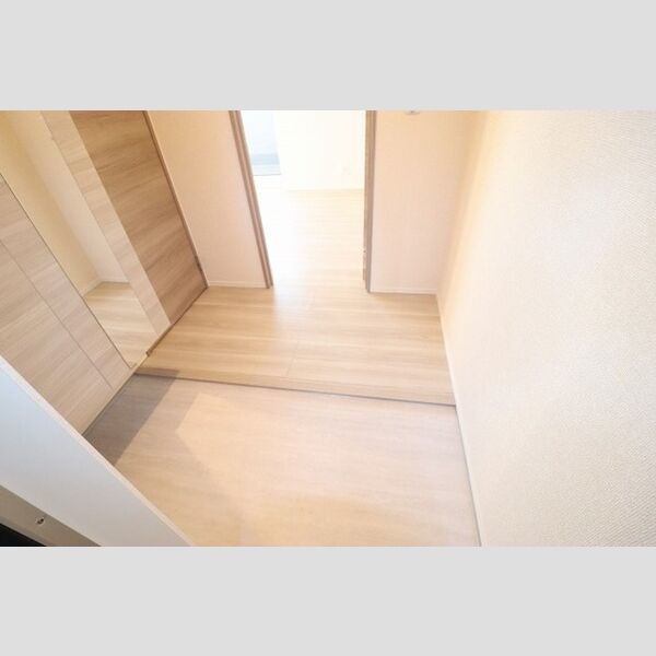 メディオ 寺田202号室 玄関　シューズボックス(トールタイプ)あり