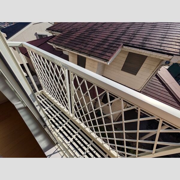 ハイツ岡沢　B203号室 バルコニー