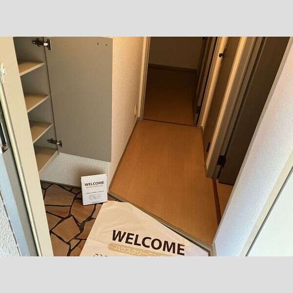 ハッピーベル 玄関