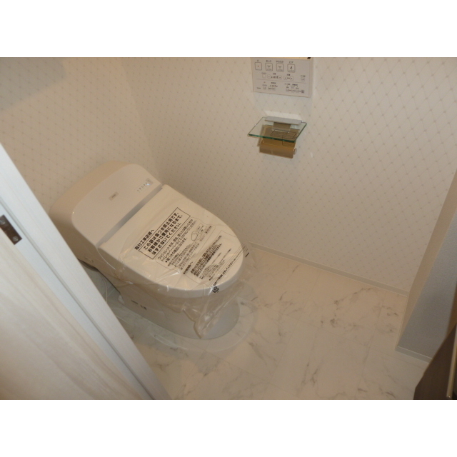 パレステージ大島702号室 同建物別部屋の参考画像