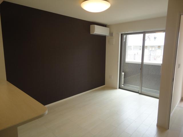 アドヴァンスコートＫ リビング