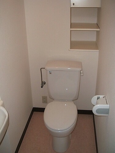 菊名レジデンシアプラザ トイレ　※2011年3月撮影