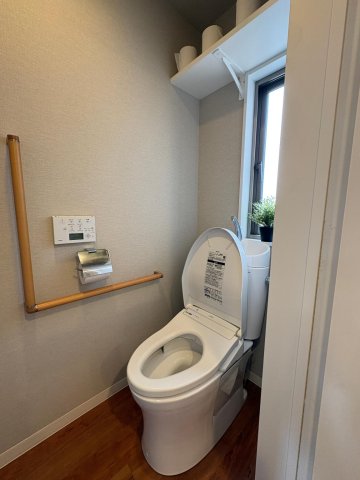 アミテラス伊勢原（旧レジェンド伊勢原シェアハウス） 10室の中でトイレは4つ、どのトイレでも使えます！