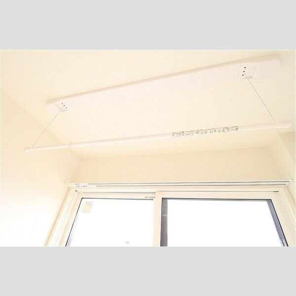 RISE(ライズ)303号室 室内物干し