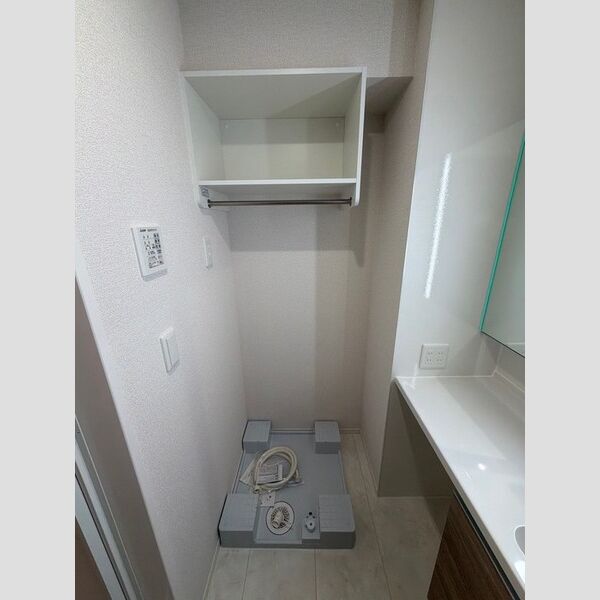 ゼラニウム湘南台205号室 洗濯機置き場