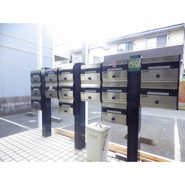 グレイス元町壱番館305号室 エントランス