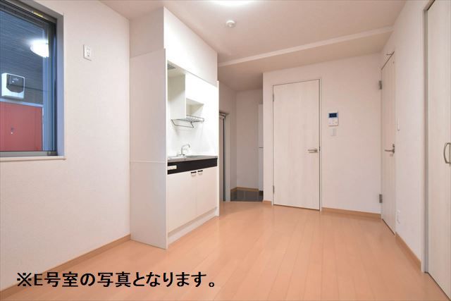 Ａｖａｎｃｅ春日町 リビング