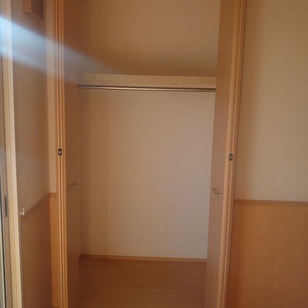 クレールN クローゼット