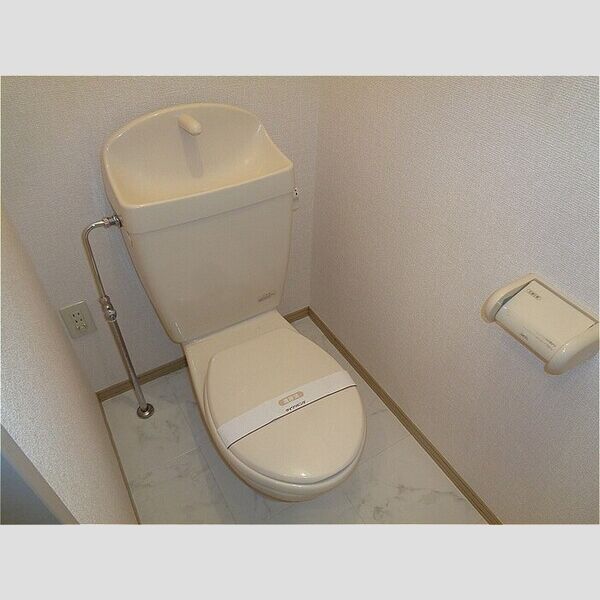 ルミエールコート トイレ