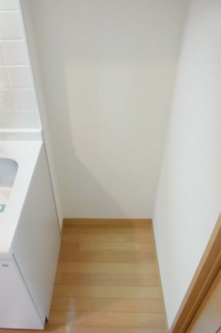 スカイコート芝壱番館805号室 冷蔵庫置き場