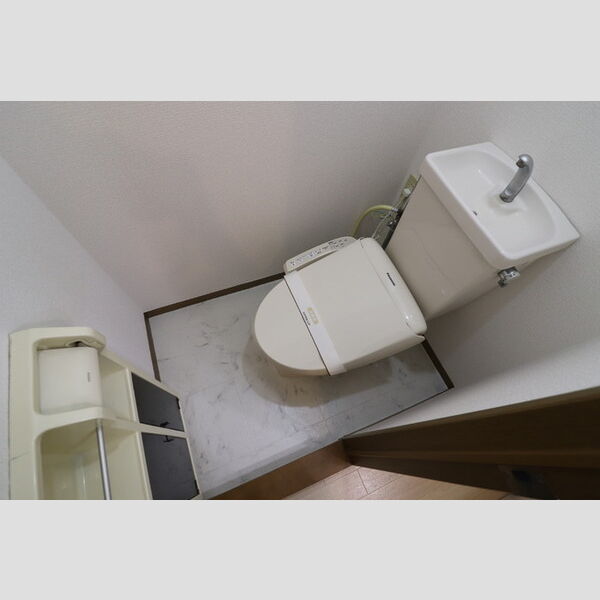 セジュール片町　Ⅰ ★温水洗浄暖房便座★